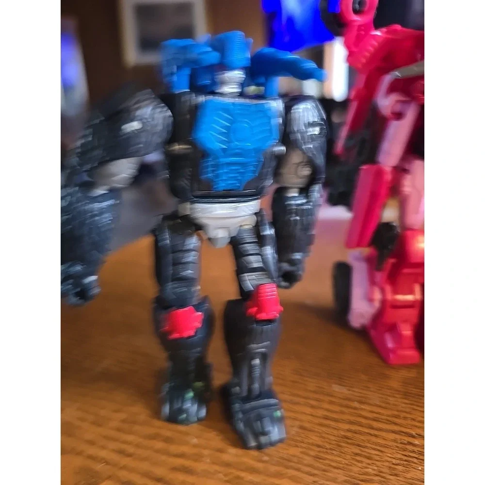 Lot (4) Transformers  Action Figures‎ Plastic